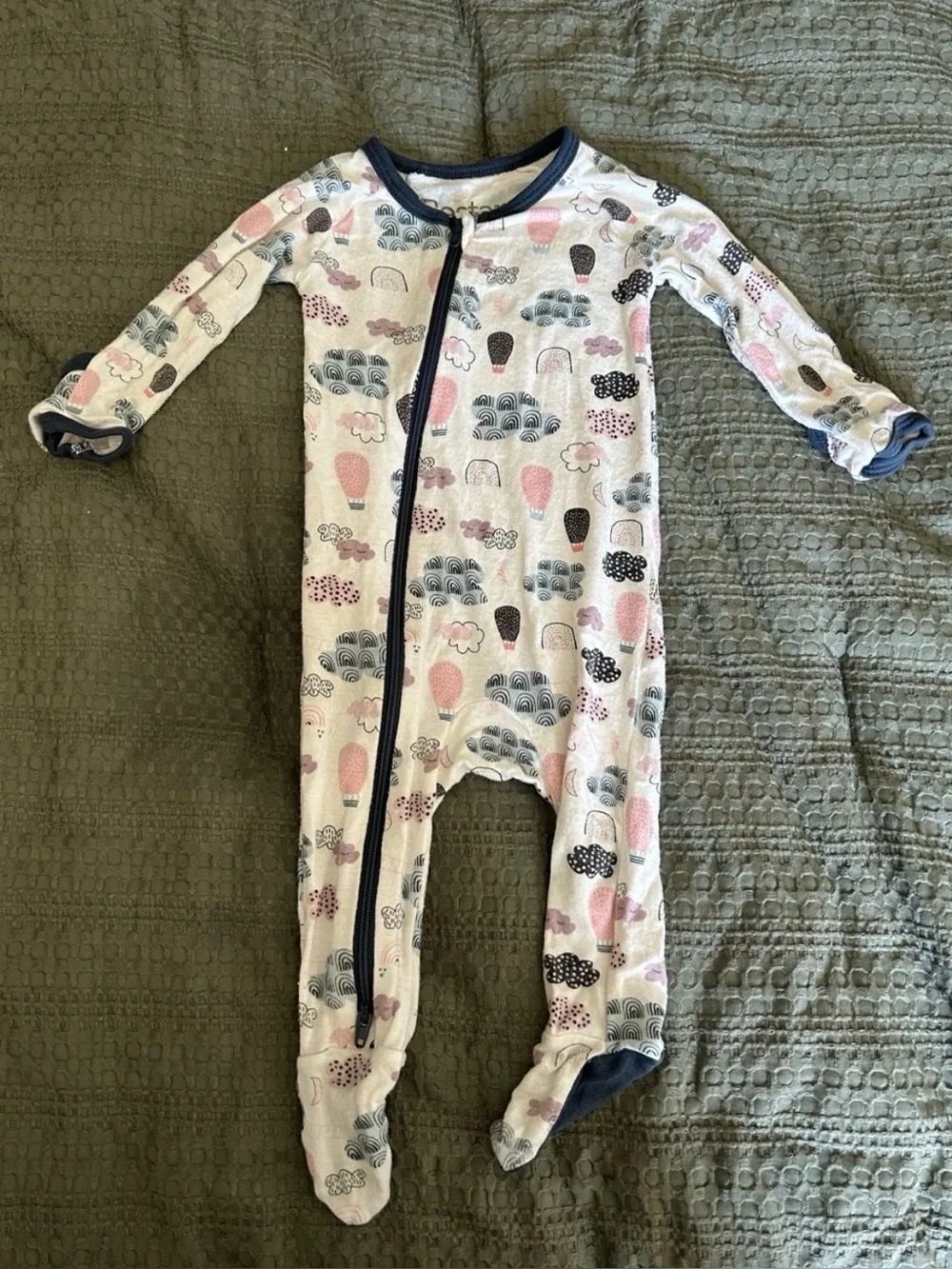 Girl 0-3 Month Bundle - Picture 6 of 10